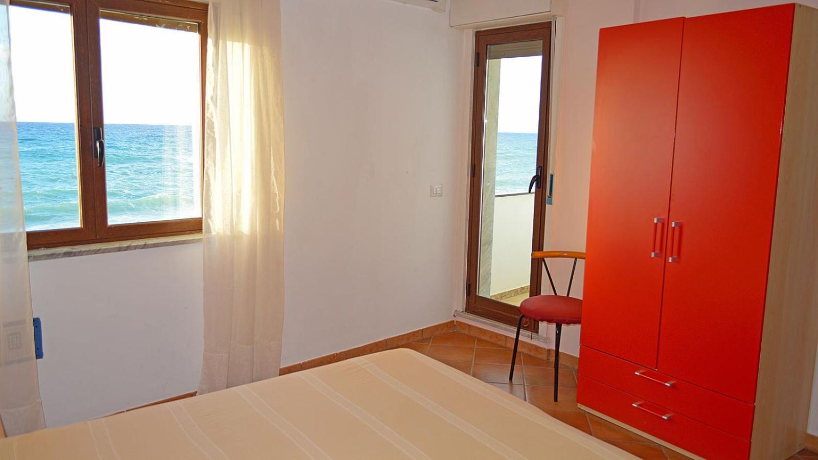 Splash'S Rooms Spadafora Extérieur photo